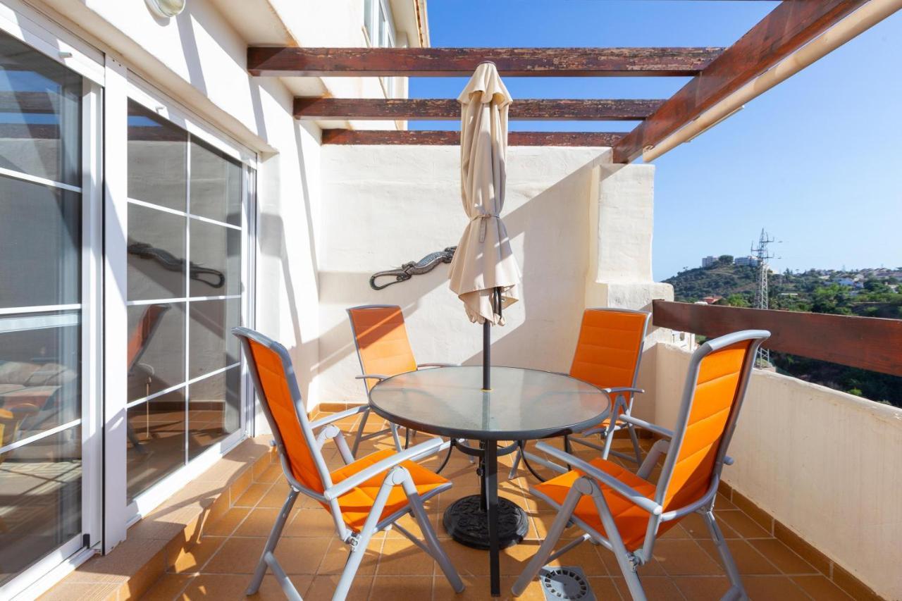 Arenal Golf Holidays Apt Benalmádena Eksteriør bilde